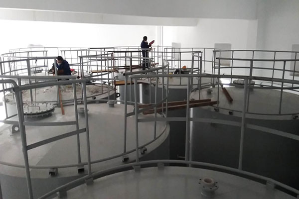 广州番禺水务45立方钢衬塑次氯酸钠储罐20180925-5.jpg